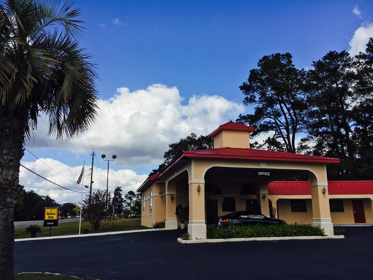 Relax Inn Folkston Exterior photo